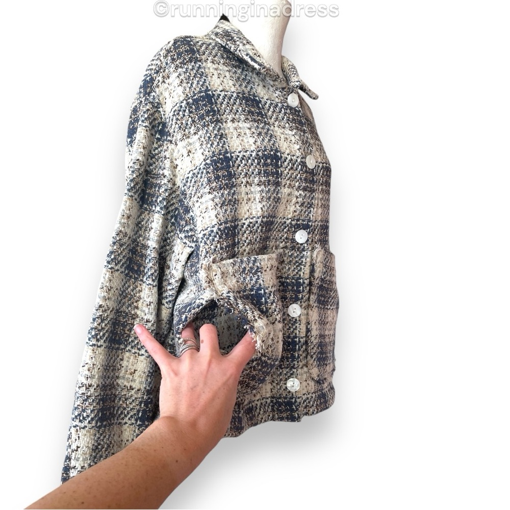 NWT BlankNYC Cropped Tweed Jacket In Blue Cream Plaid Size Large - Picture 10 of 16